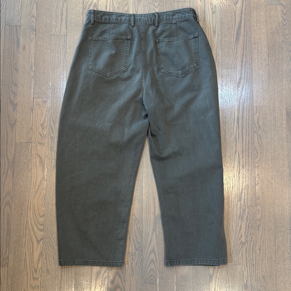 GAP Mid Rise Twill Barrel Pants - Picture 8 of 9